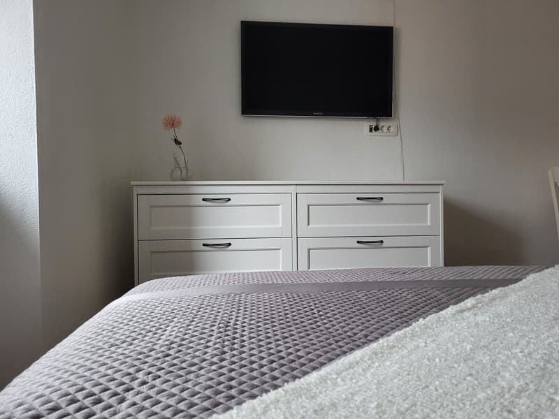 Apartment 5, sleeping area of the studio
